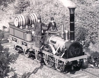 ADLER
Longueur totale sans tender : 7.62 m
Poids sans tender : 14.5 t