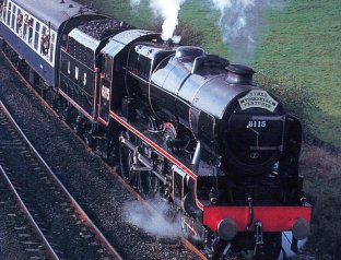ROYAL SCOT
Poids : 142 t
Longueur : 19.78 m